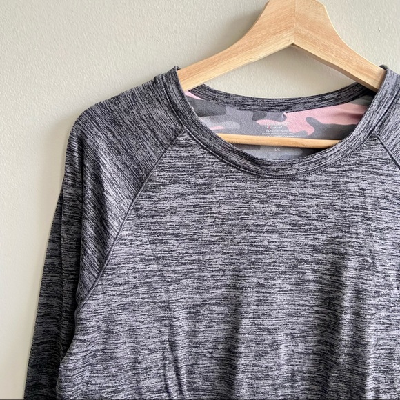 Climate Right CuddlDuds Gray Long Sleeve Top Women's Large - Picture 2 of 5